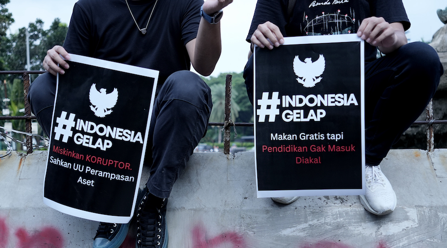 Essay: Cuddly Grandpa unmasked